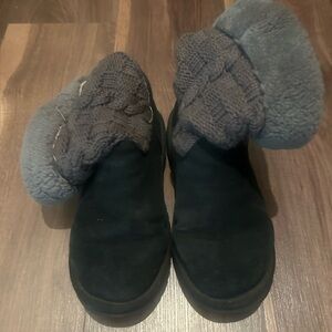 UGG Kids Black and Gray Boots